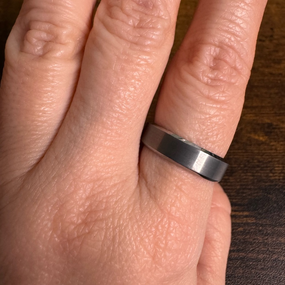Tungsten Ring 6mm Brushed Silver with Beveled Edge size 9